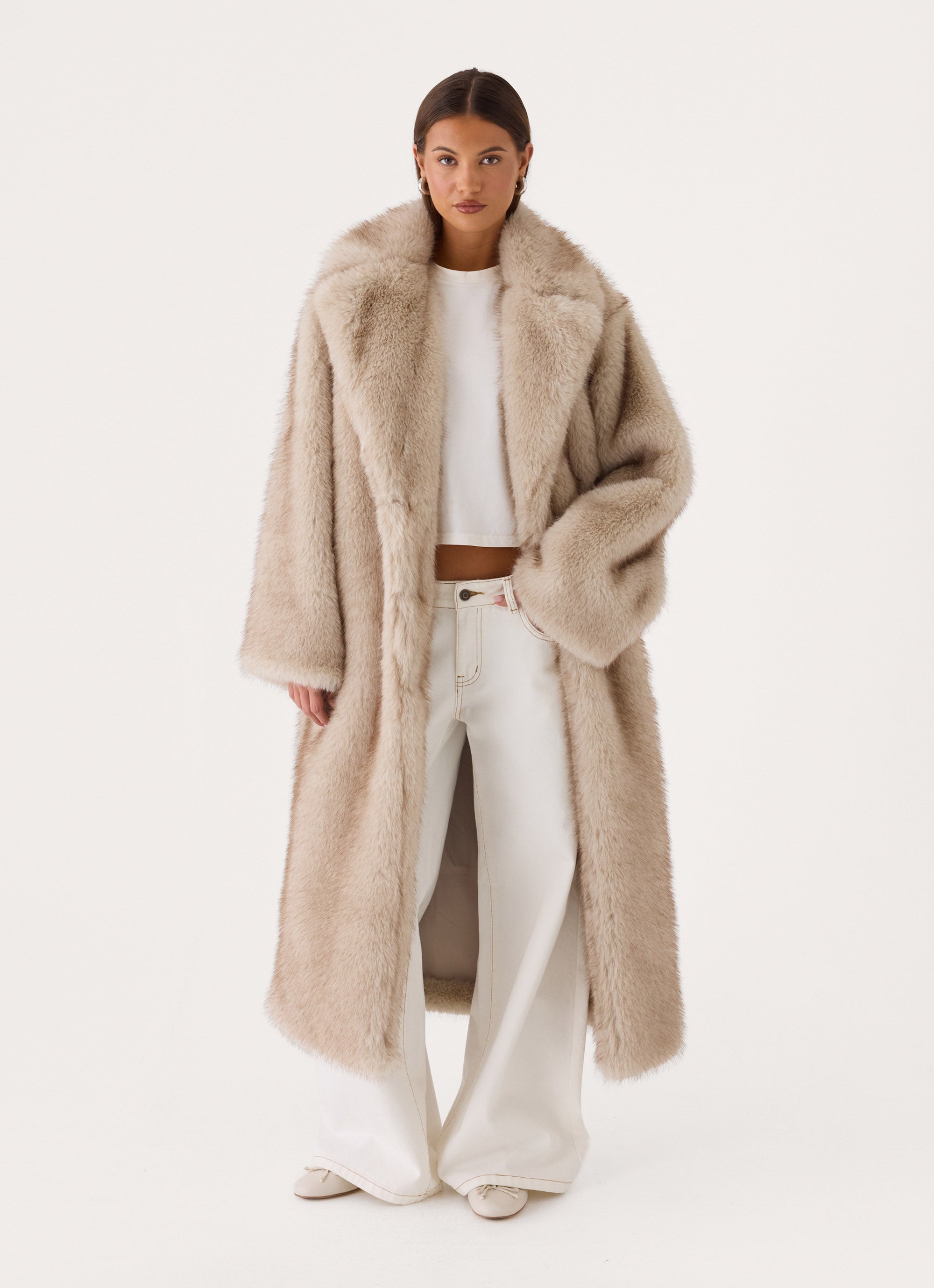 Aspen Avenue Faux Fur Coat - Natural
