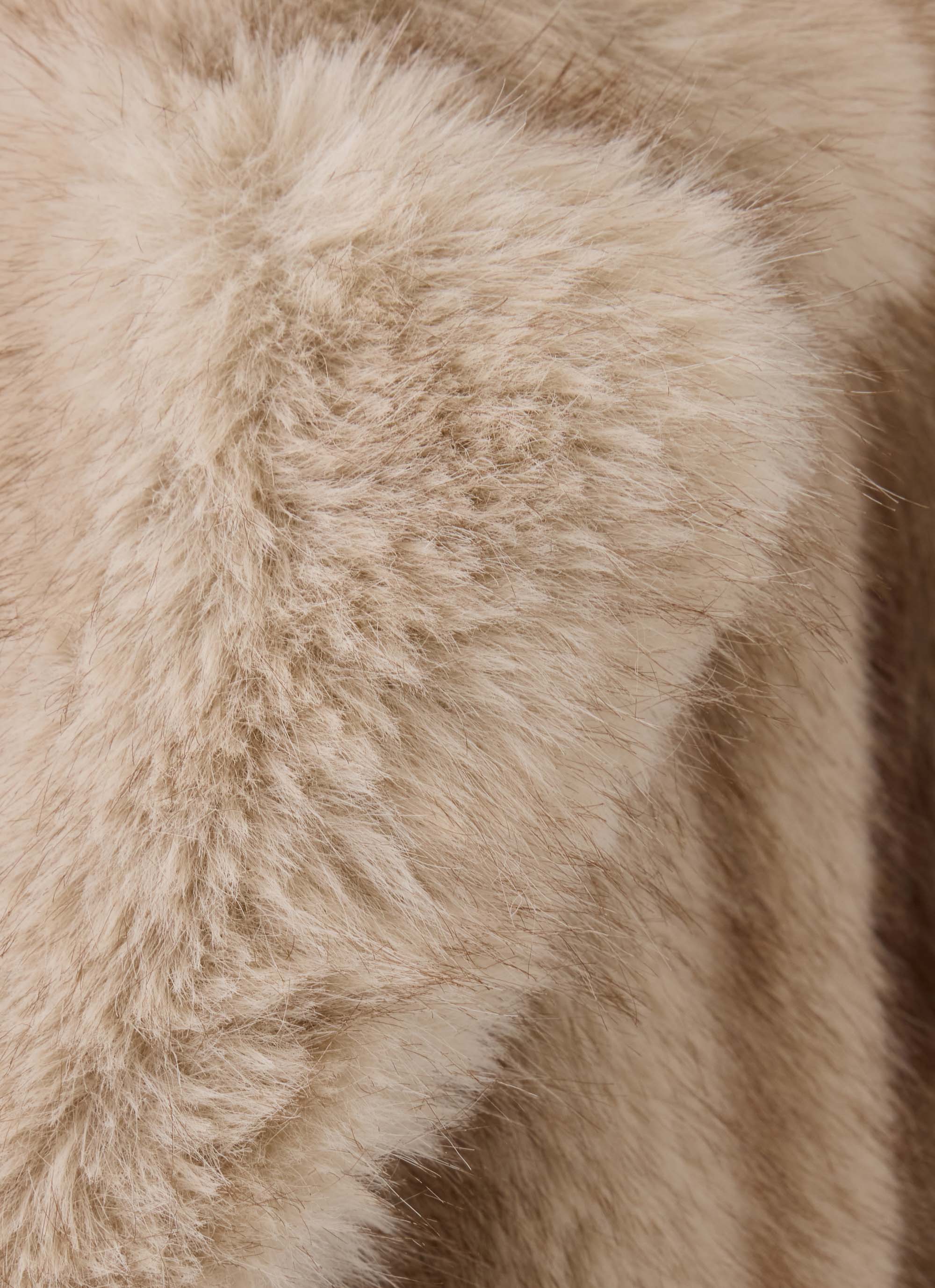 Aspen Avenue Faux Fur Coat - Natural